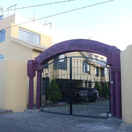 Hostal Mochileros Tacna Esterno foto