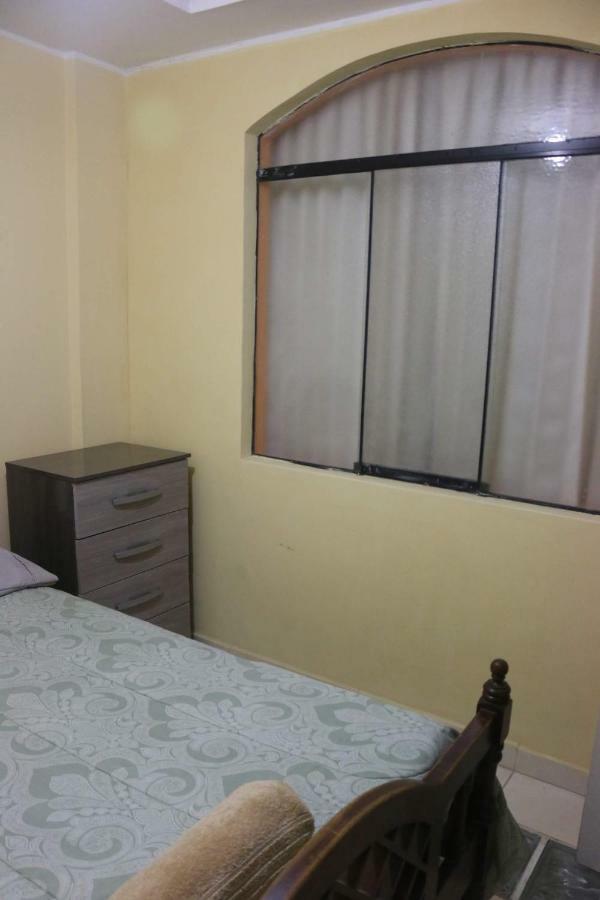 Hostal Mochileros Tacna Esterno foto
