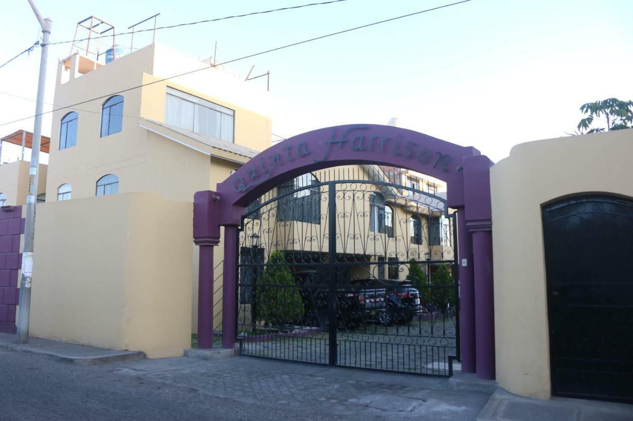 Hostal Mochileros Tacna Esterno foto