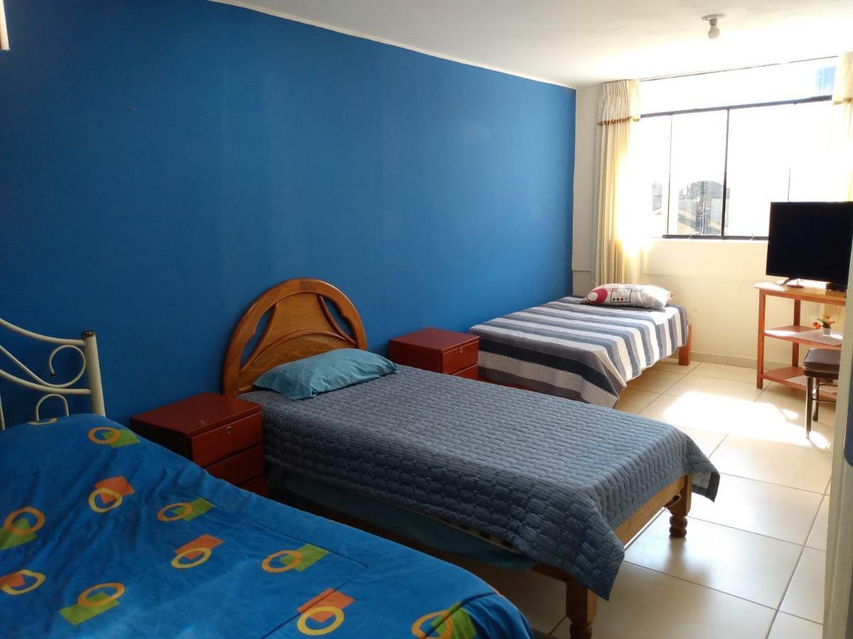 Hostal Mochileros Tacna Esterno foto