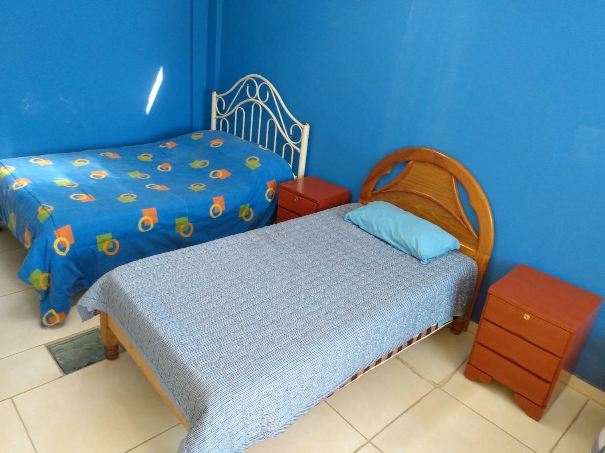 Hostal Mochileros Tacna Esterno foto